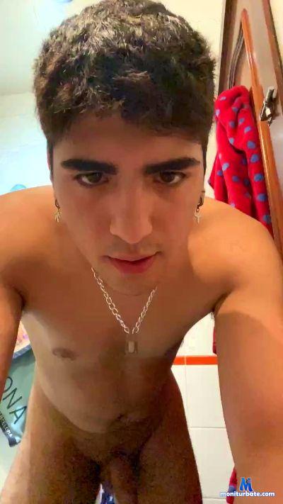 lindacorrida cam4 bisexual performer from Kingdom of Spain  