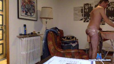 camille98 cam4 straight performer from French Republic  