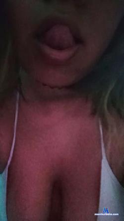 Nynfha cam4 live cam performer profile