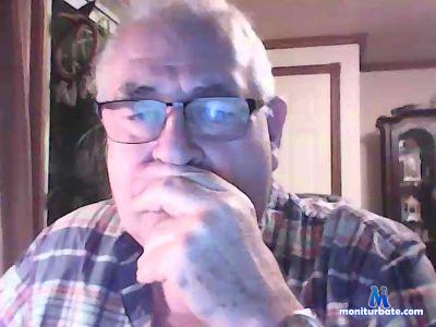 andress022 cam4 straight performer from Kingdom of Spain  