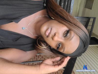 SadBxtchHours cam4 bisexual performer from United States of America blowjob smoke cute couple sexy black ebony 