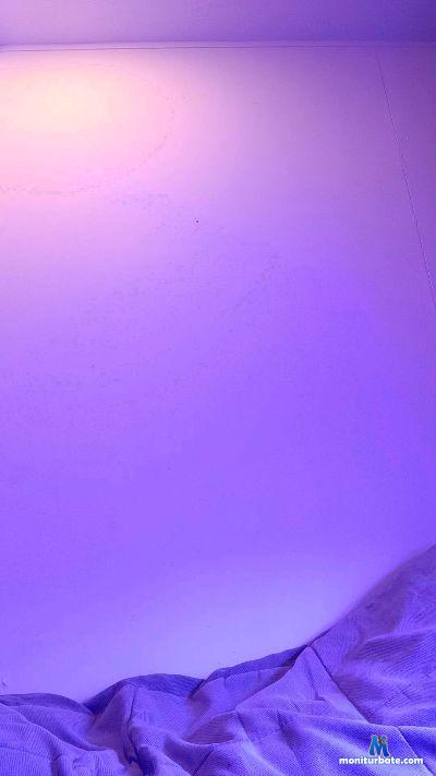 Bigfunn81 cam4 straight performer from United States of America  