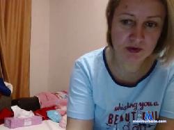 ChristinaLove82 cam4 live cam performer profile
