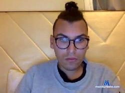 mzz24 cam4 live cam performer profile