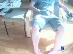 bed_boy cam4 live cam performer profile