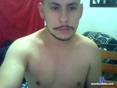 jhulian21 cam4 straight performer from Republic of Colombia  