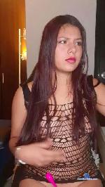 leiaLayne cam4 livecam show performer room profile