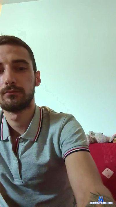 mich266 cam4 straight performer from French Republic  