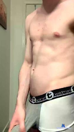 Triphyboy2293 cam4 live cam performer profile