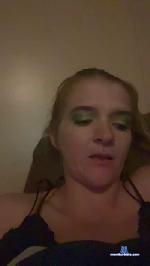Summerrayxxx cam4 livecam show performer room profile