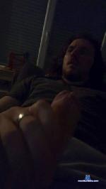 Hugzz08 cam4 livecam show performer room profile