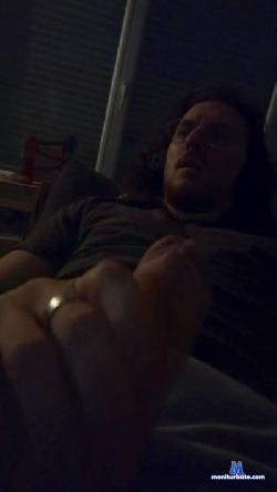 Hugzz08 cam4 live cam performer profile
