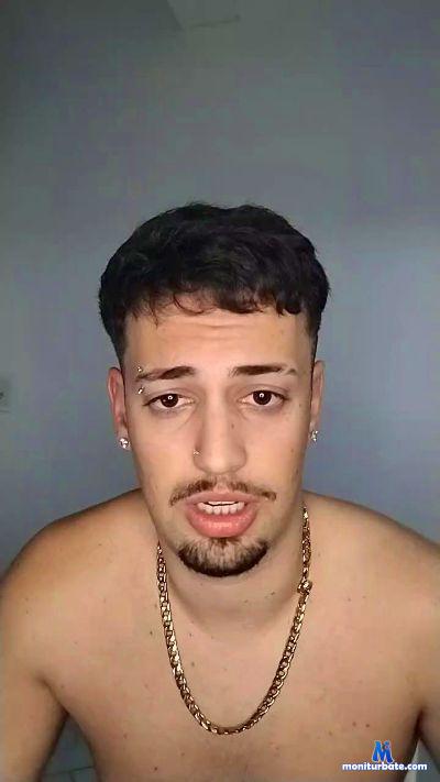Luan_Becker cam4 bisexual performer from Federative Republic of Brazil  