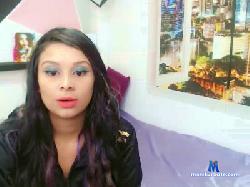 Dessyree cam4 live cam performer profile