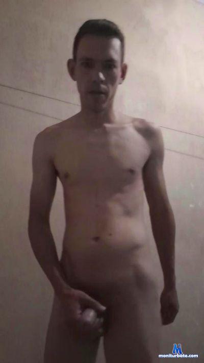 Olhosverde35 cam4 bisexual performer from Federative Republic of Brazil  