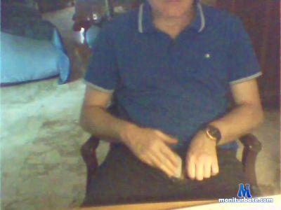axelfolery44 cam4 bicurious performer from Republic of Italy livetouch 
