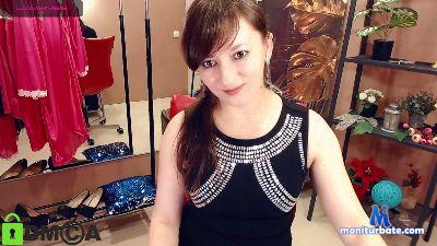 Julia_Sun_ cam4 straight performer from Republic of Estonia natural feet heels stockings pantyhose 