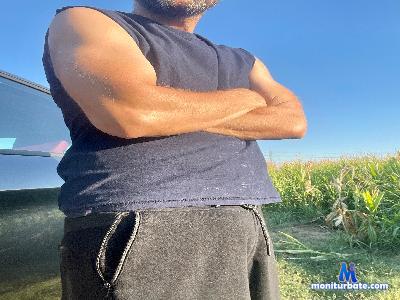 Sexytorohot_new cam4 straight performer from Republic of Italy pornstar 