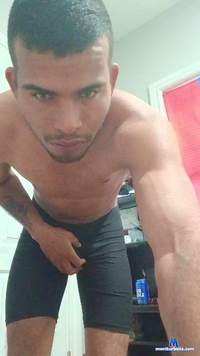 Jesusactivo4 cam4 bisexual performer from United States of America  