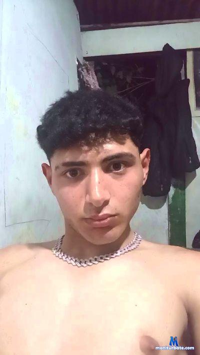 rodrigo3878 cam4 bisexual performer from Argentine Republic  
