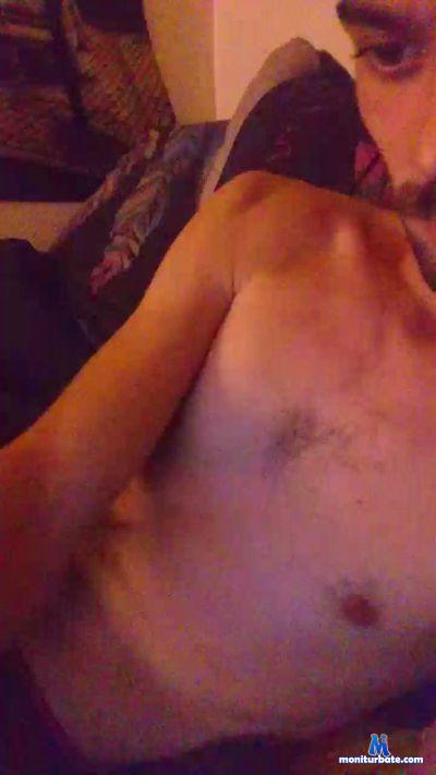 Bomec52 cam4 gay performer from French Republic  