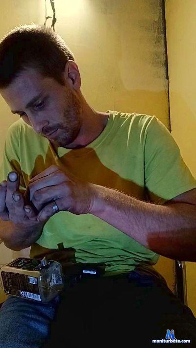 Crickdick92 cam4 straight performer from United States of America  