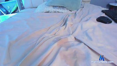 Noah_Oconner cam4 bicurious performer from United States of America spanking C2C ass schoolgirl masturbation feet amateur 