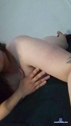 Maiileng cam4 live cam performer profile