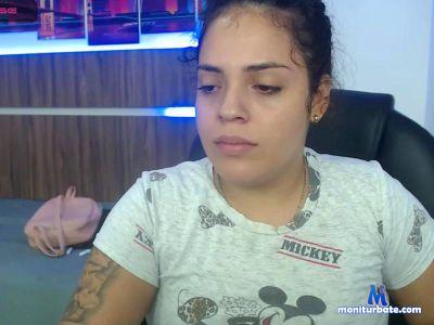 big_muscles69 cam4 bicurious performer from United States of America  