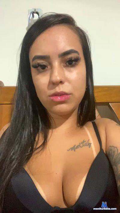 kiaralins cam4 straight performer from Federative Republic of Brazil  