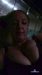 BratQueen cam4 livecam show performer room profile