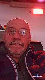 maskio5523 cam4 livecam show performer room profile