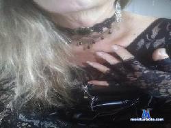 Mistress_Mari cam4 live cam performer profile
