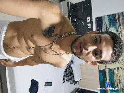 Alfredmontana cam4 straight performer from United States of America  