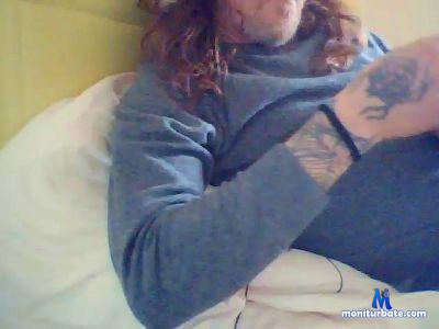 kingis cam4 straight performer from Republic of Italy  