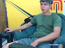 antonioil7sexy cam4 live cam performer profile