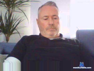 Palman46 cam4 straight performer from United Kingdom of Great Britain & Northern Ireland  