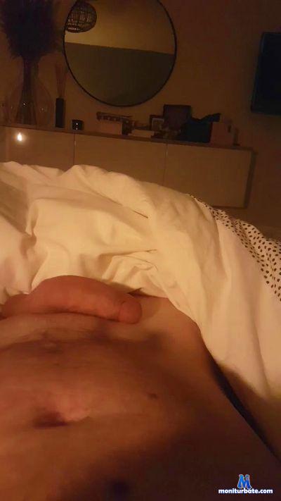 klausi256 cam4 bicurious performer from Federal Republic of Germany  