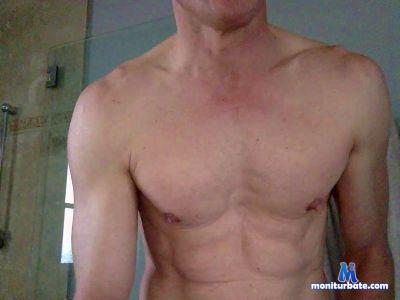 surfingdays cam4 bicurious performer from United States of America  