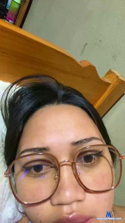 Baby7383 cam4 straight performer from Republic of Madagascar Hello 