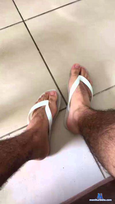 leoboxx cam4 gay performer from Federative Republic of Brazil hairy feet cum livetouch bigcock uncut 