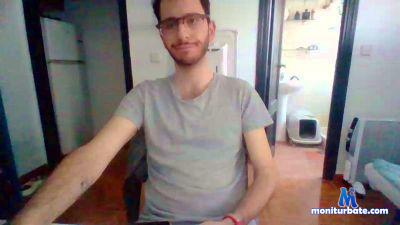 cubbear91 cam4 gay performer from Kingdom of Spain  
