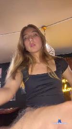 Lunagreen cam4 livecam show performer room profile