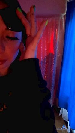Ladyhoney777 cam4 live cam performer profile