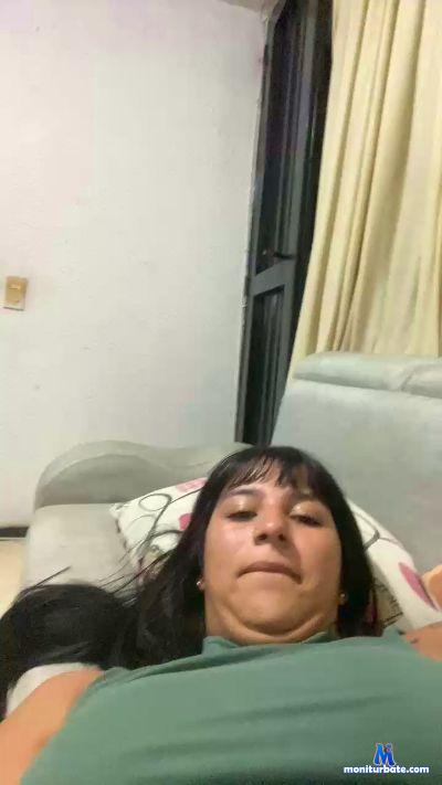 pamelaholker cam4 bicurious performer from Republic of Colombia pee blowjob feet pussy anal squirt bigass 
