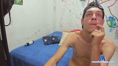 Emily_Jasper cam4 straight performer from Republic of Colombia C2C blowjob spanking pussy deepthroat masturbation milk 