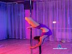 RowenaCornett cam4 livecam show performer room profile