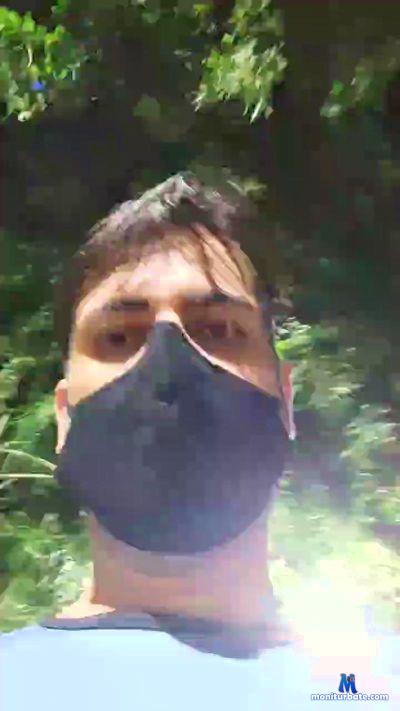 _Gentilly_ cam4 unknown performer from Federative Republic of Brazil  