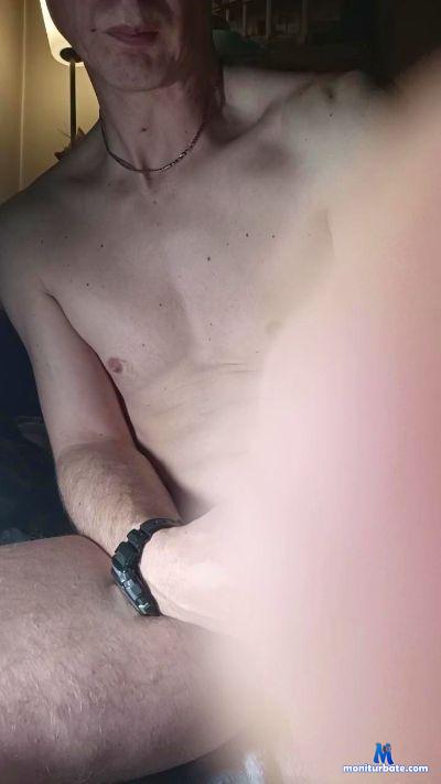 camcumsklave cam4 gay performer from Federal Republic of Germany  