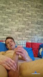 gjames1990 cam4 livecam show performer room profile
